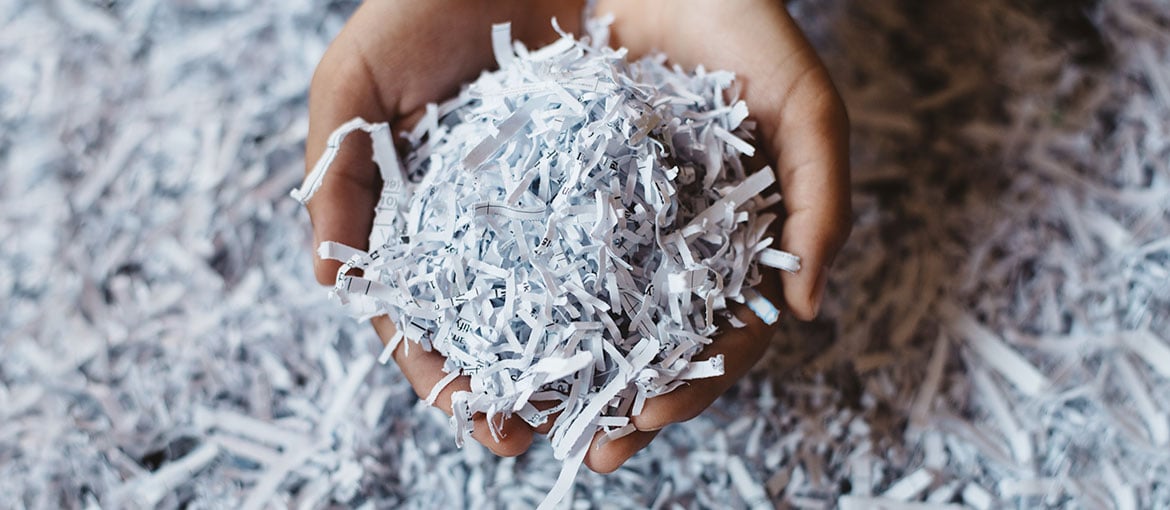 Papierrecyclingverfahren und Recyclingpapier
